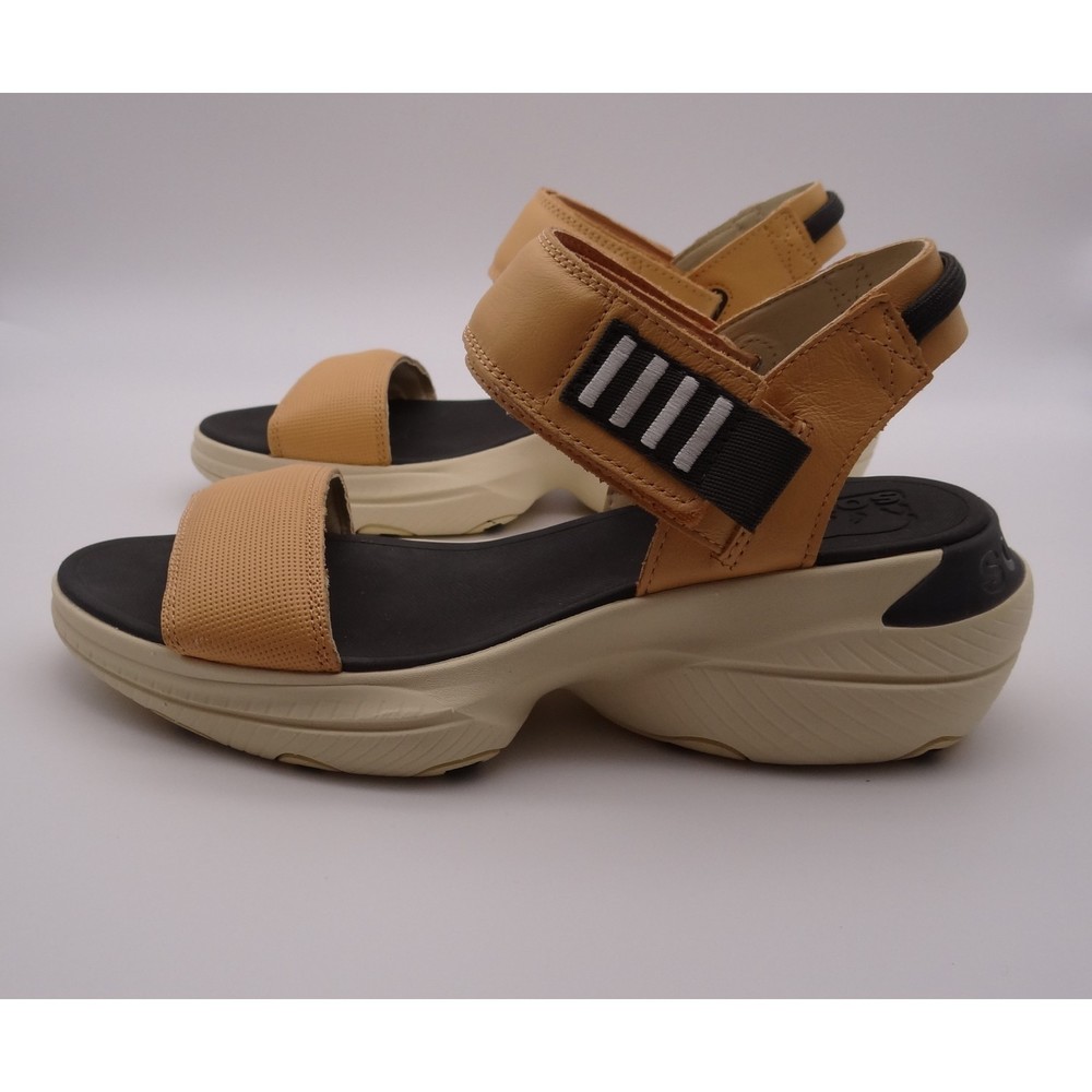 Women's SOREL Explorer Blitz Stride Sandal- Size 8